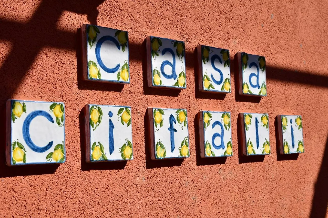 Casa Cifali Taormina Pensión